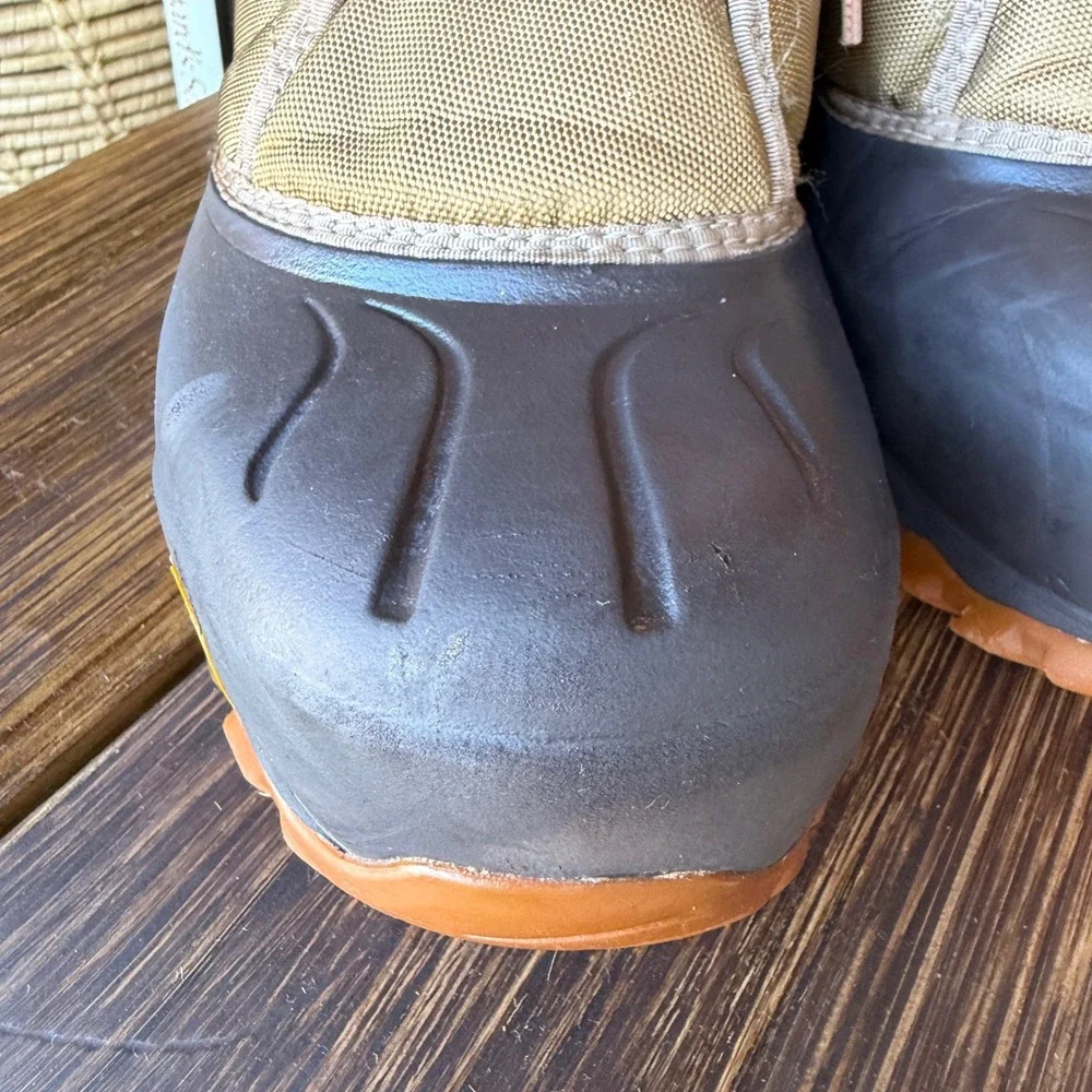 The North Face Chilkat Waterproof Insulated Snow Boots Tan Brown Mens